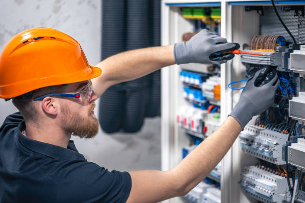 Best Licensed Electrician  in Cache, OK